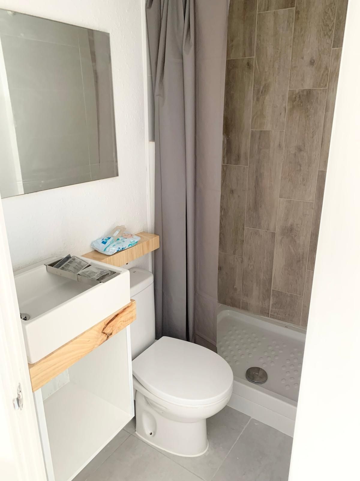 Estudio en alquiler en Barcelona (5)