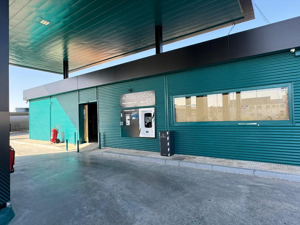 Local comercial en alquiler en Humanes (8)