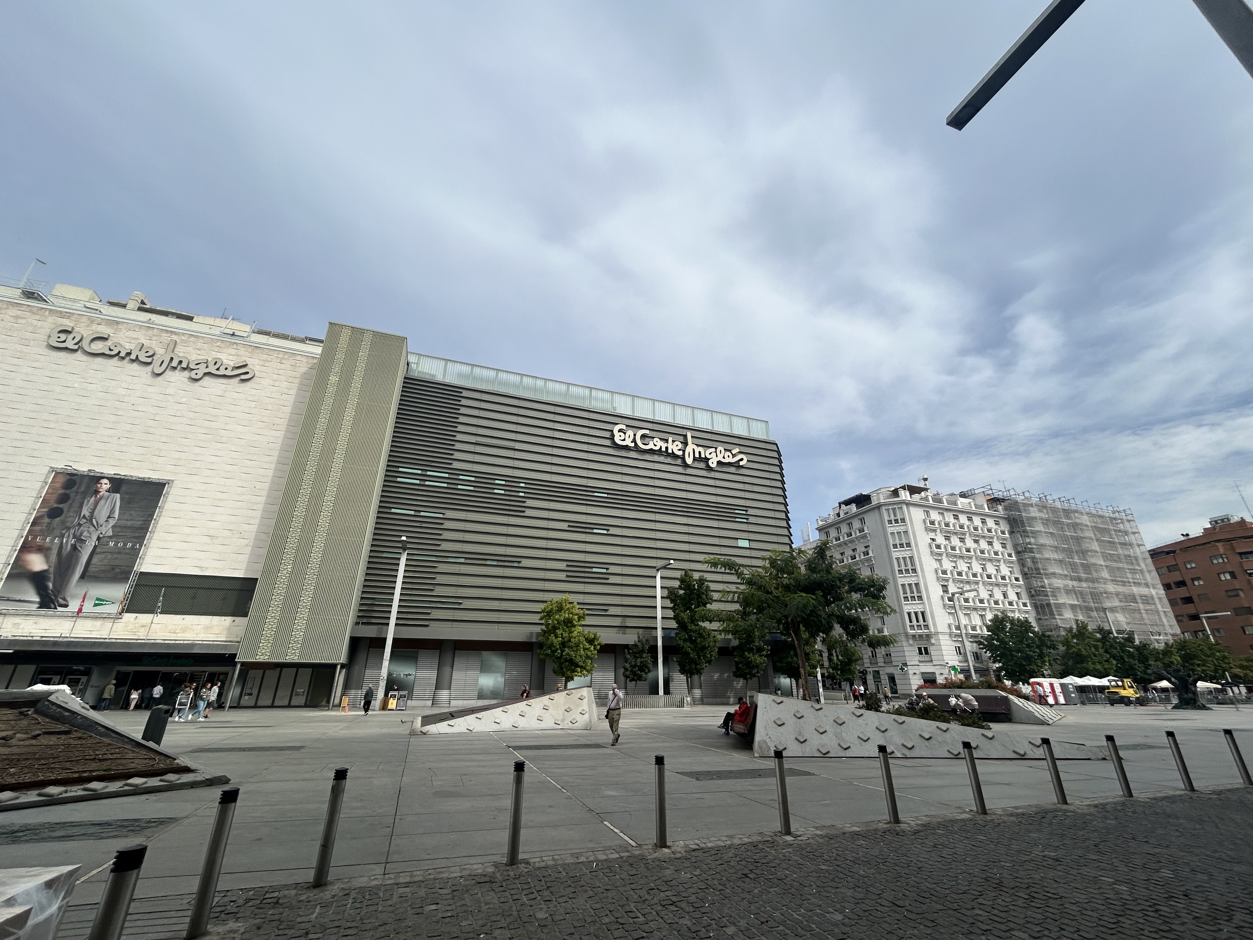 Local comercial en alquiler en Madrid (2)