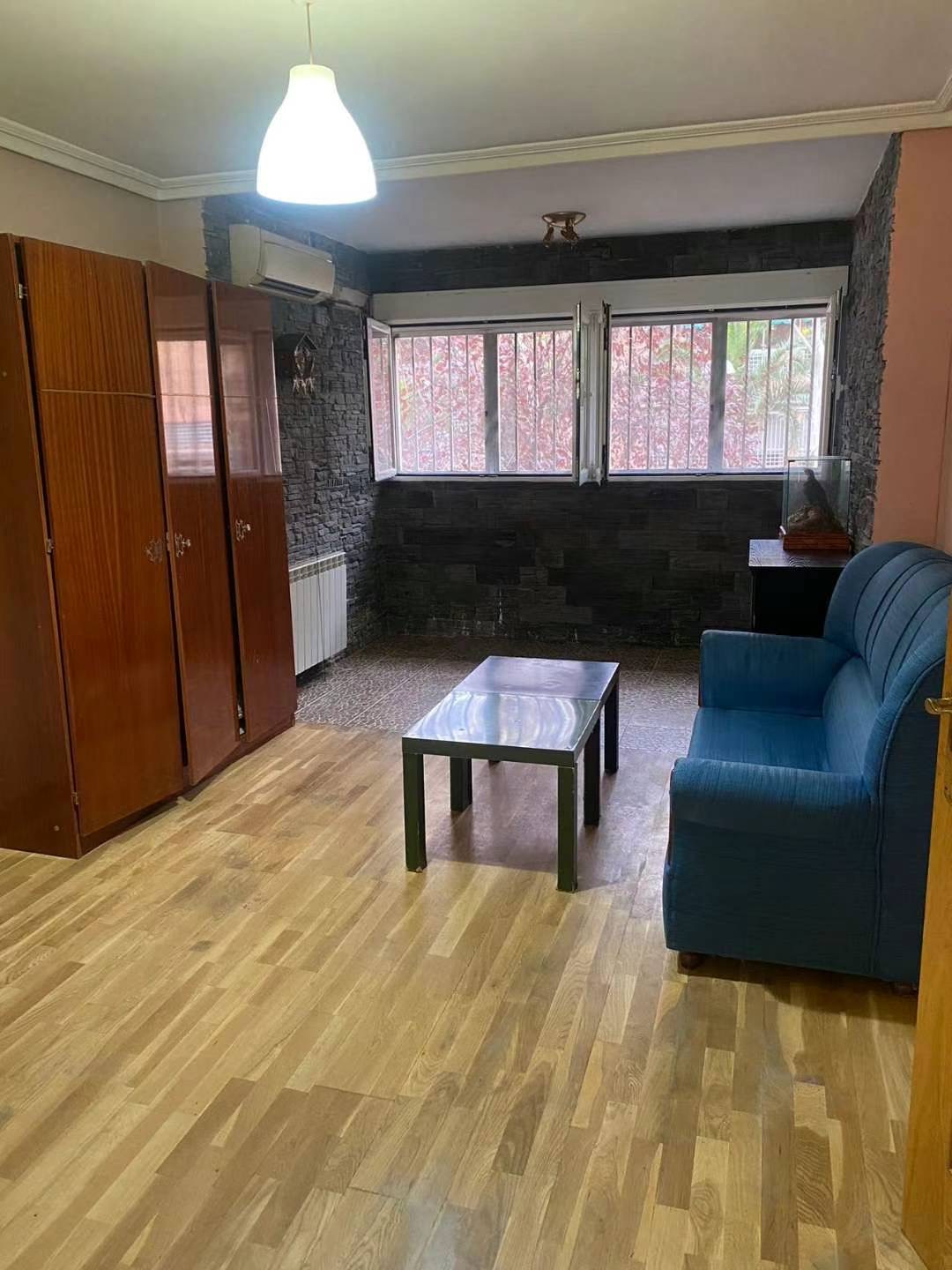 Piso en alquiler en Madrid (2)