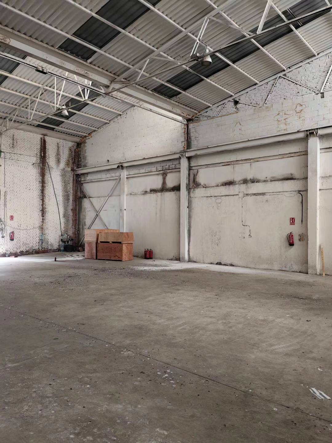 Nave industrial en alquiler en Pinto (5)