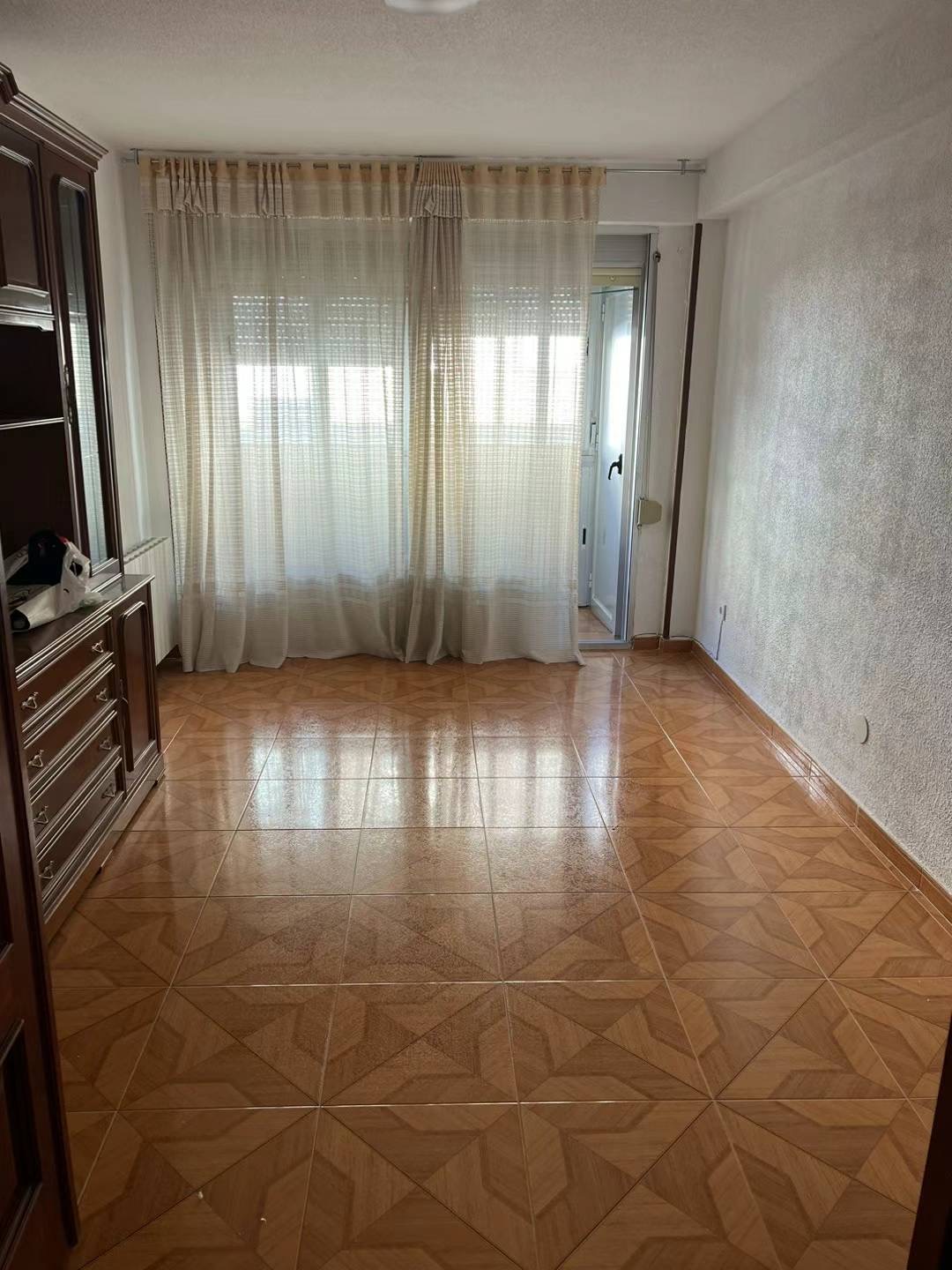 Piso en alquiler en Madrid (3)